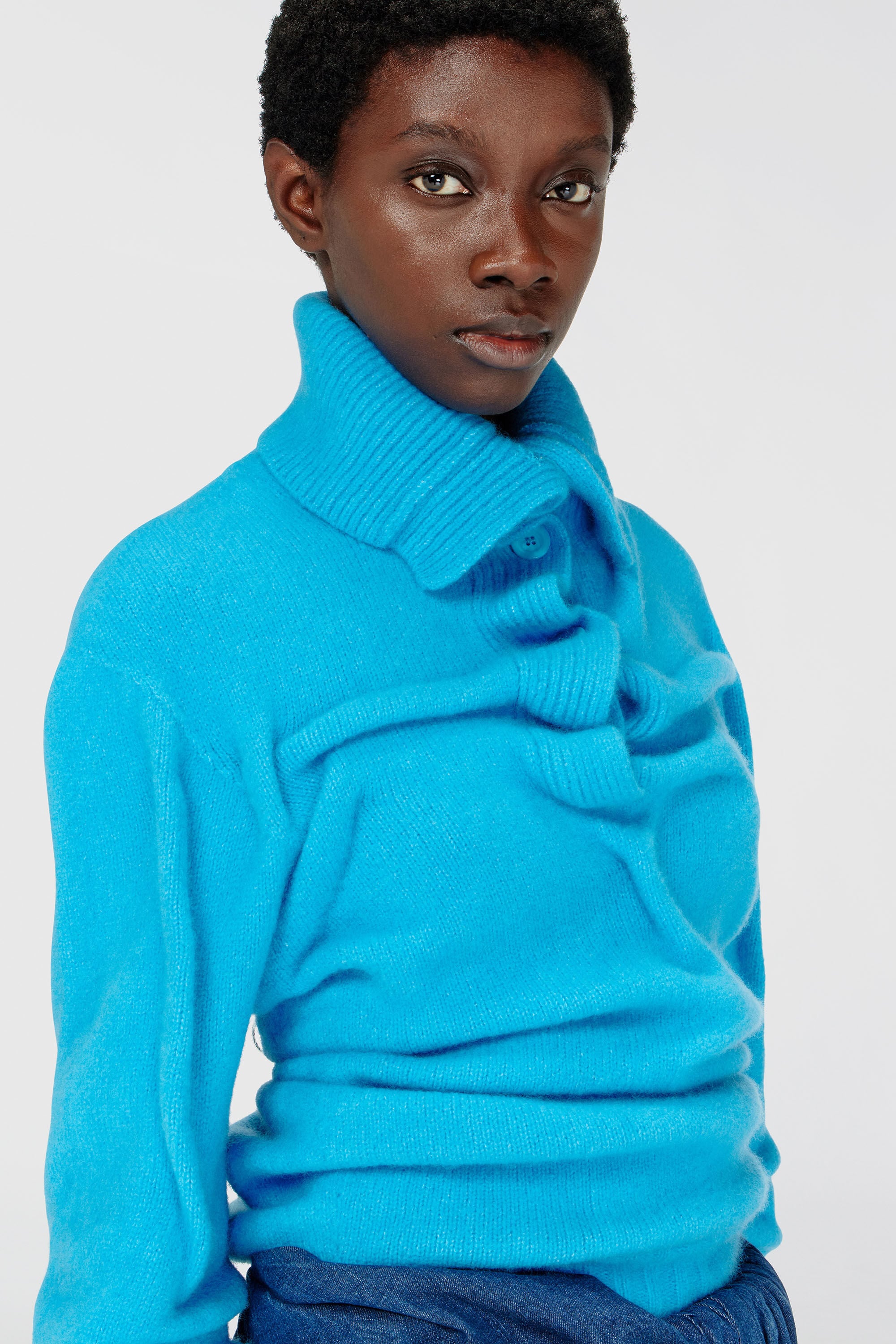 Diesel - M-AMARY, Woman's Button-neck jumper in wrinkled boiled knit in null - 5