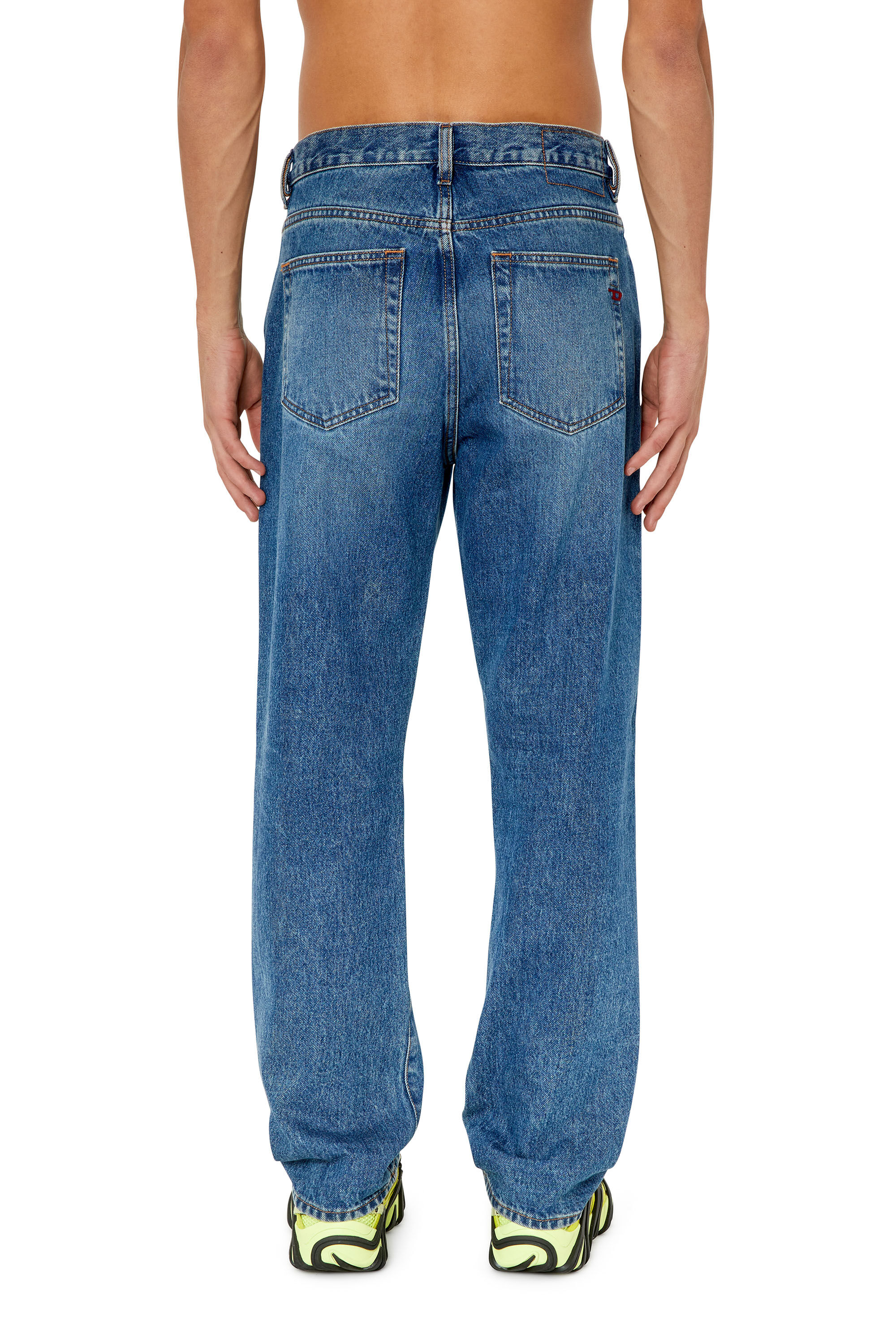 Diesel - 2020 D-Viker 0GYCT Straight Jeans, Medium blue - Image 4