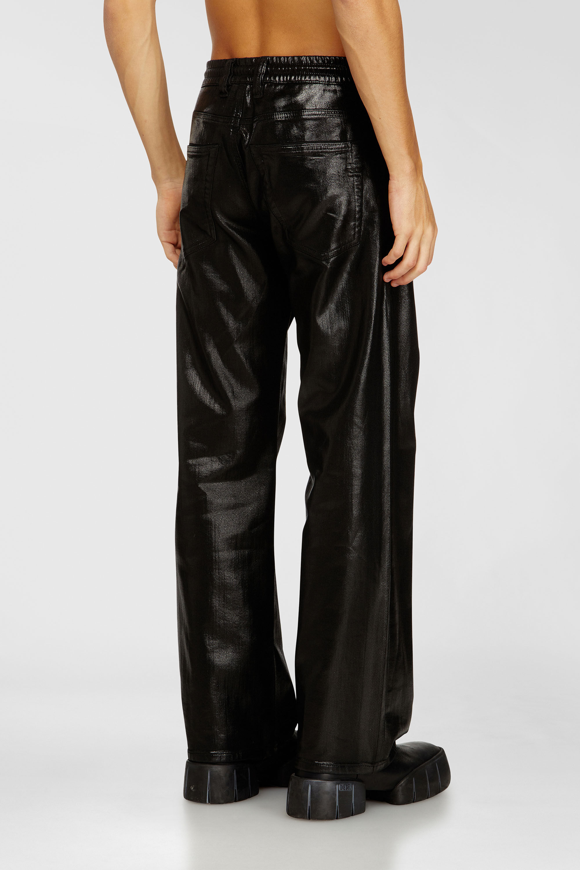 Diesel - Man's Relaxed 2080 D-Reel Joggjeans&reg; 068VD, Black/Dark grey - 3