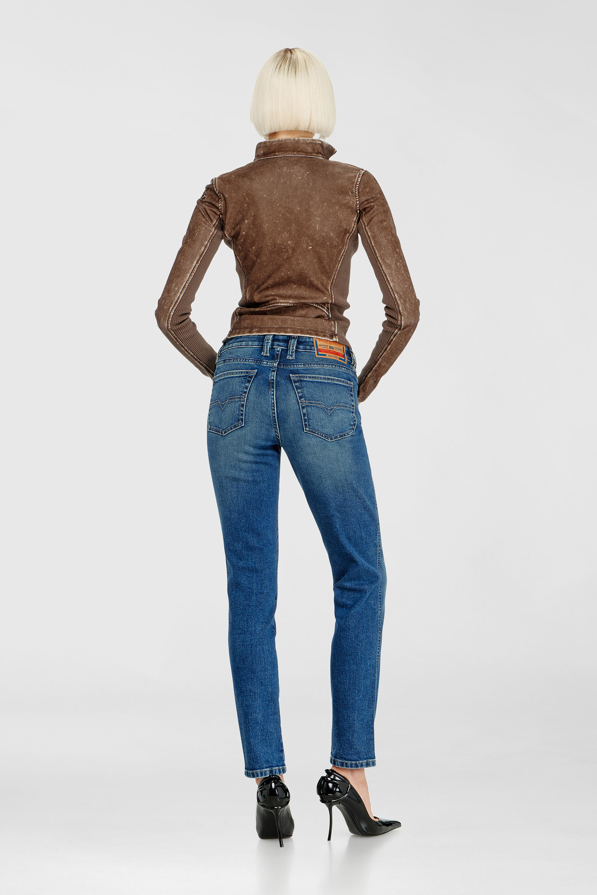Diesel - Woman's Slim Jeans 1992 D-Jiann 0DBEE, Medium blue - 3