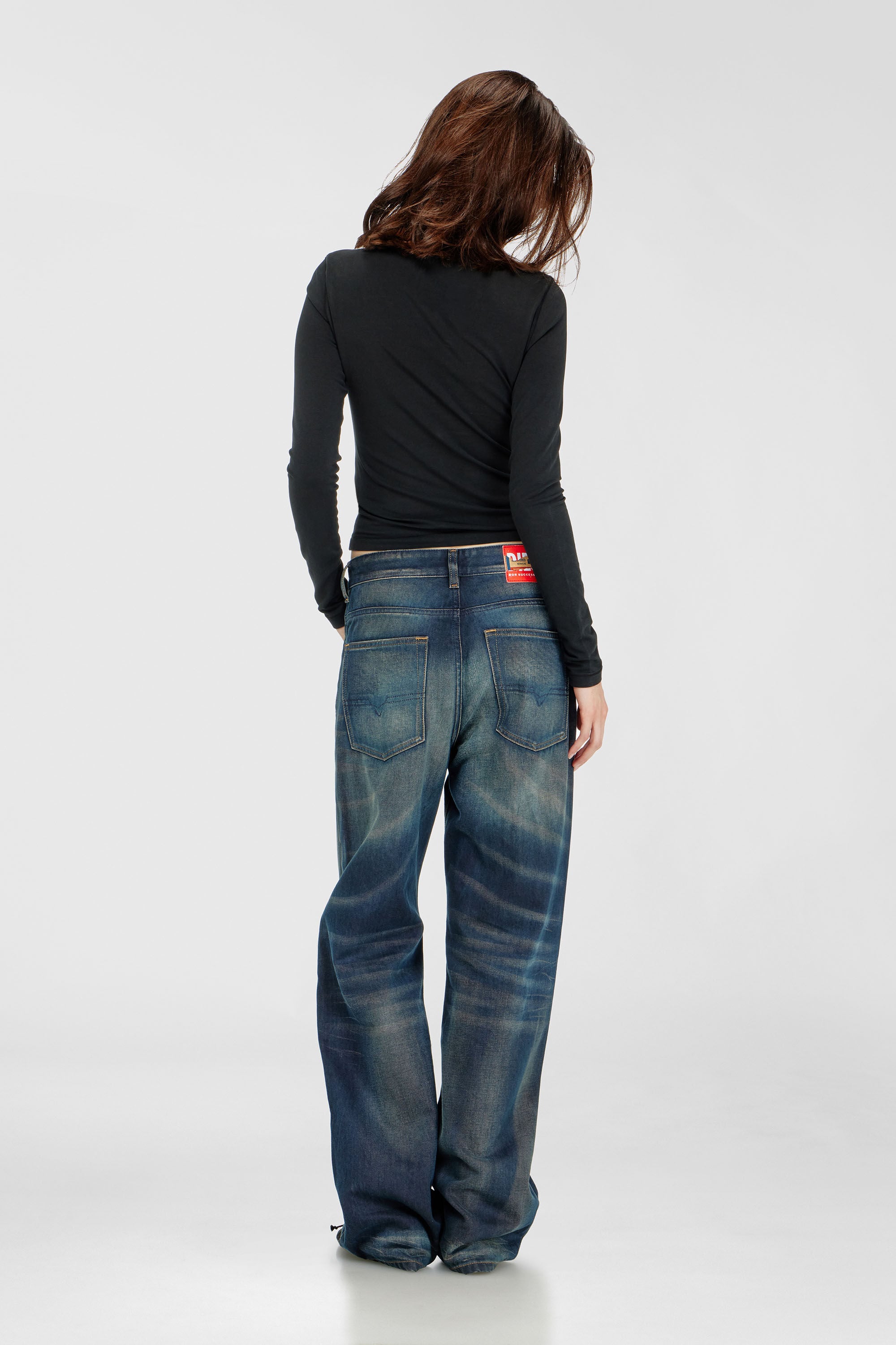 Diesel - Woman's Relaxed Jeans 1990 D-Waigee 09R09, Dark Blue - 3