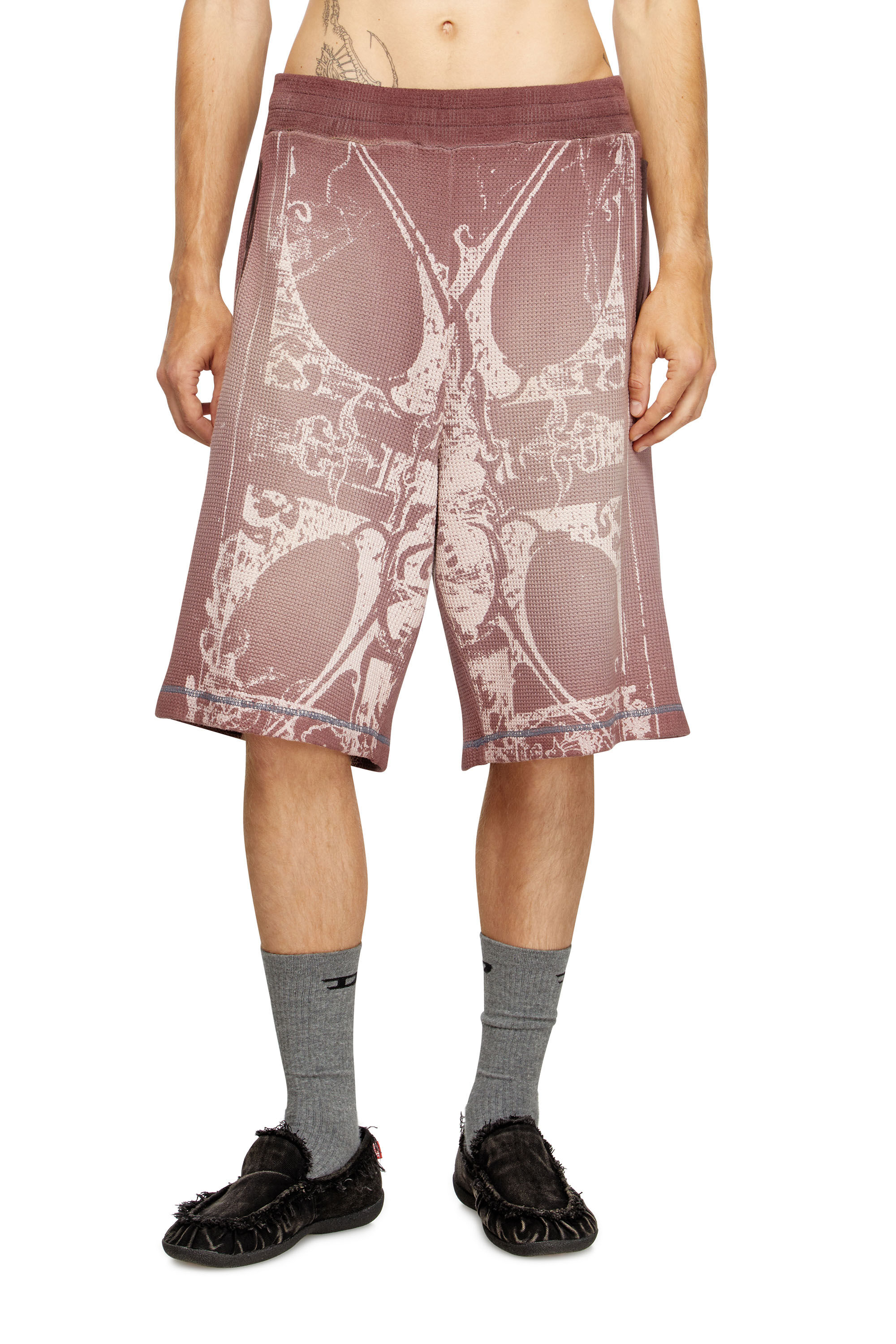 Diesel - P-WARKY-SHORT, Man's Waffle shorts with medieval print in null - 3