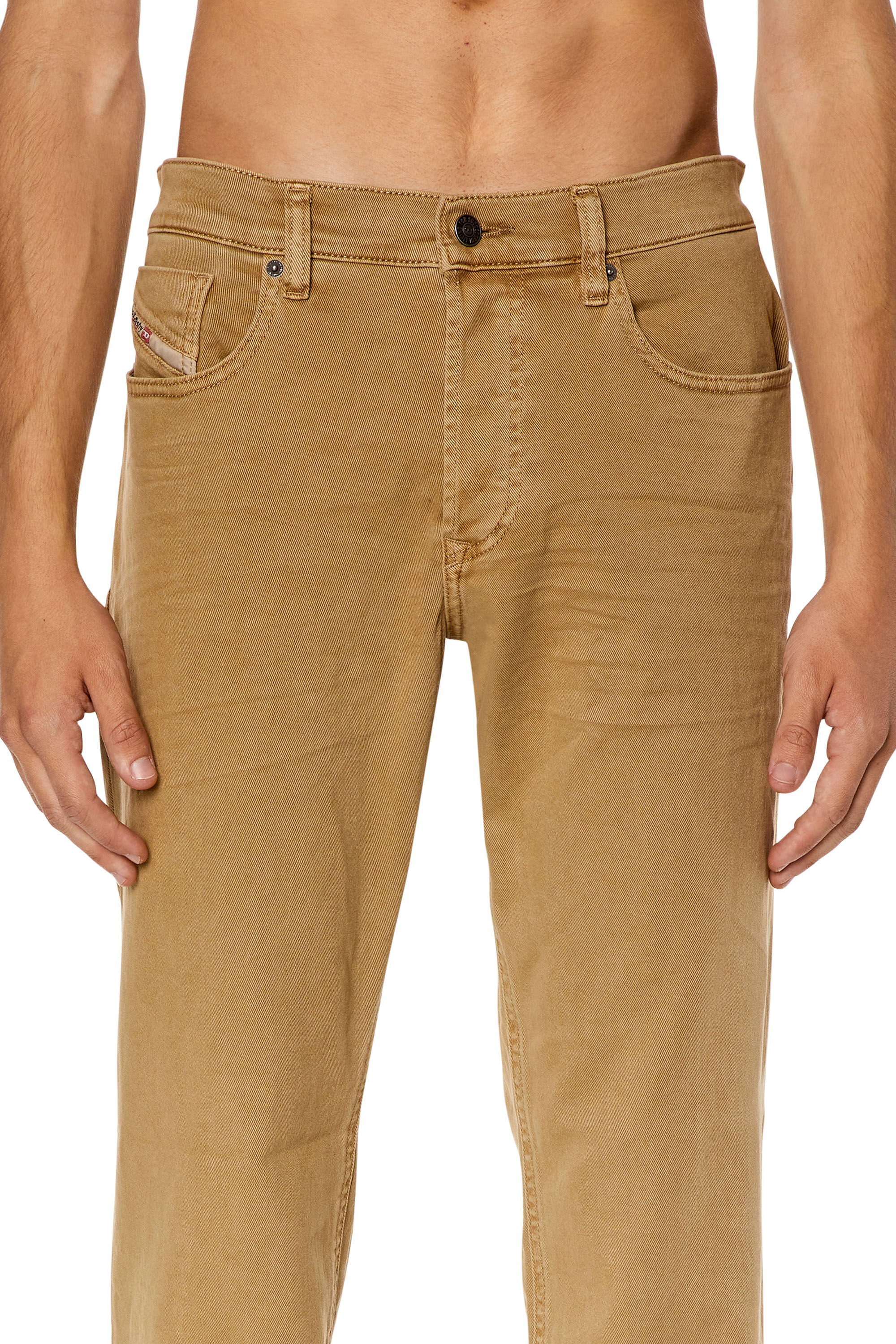 Diesel - Tapered Jeans 2023 D-Finitive 0QWTY, Light Brown - Image 5
