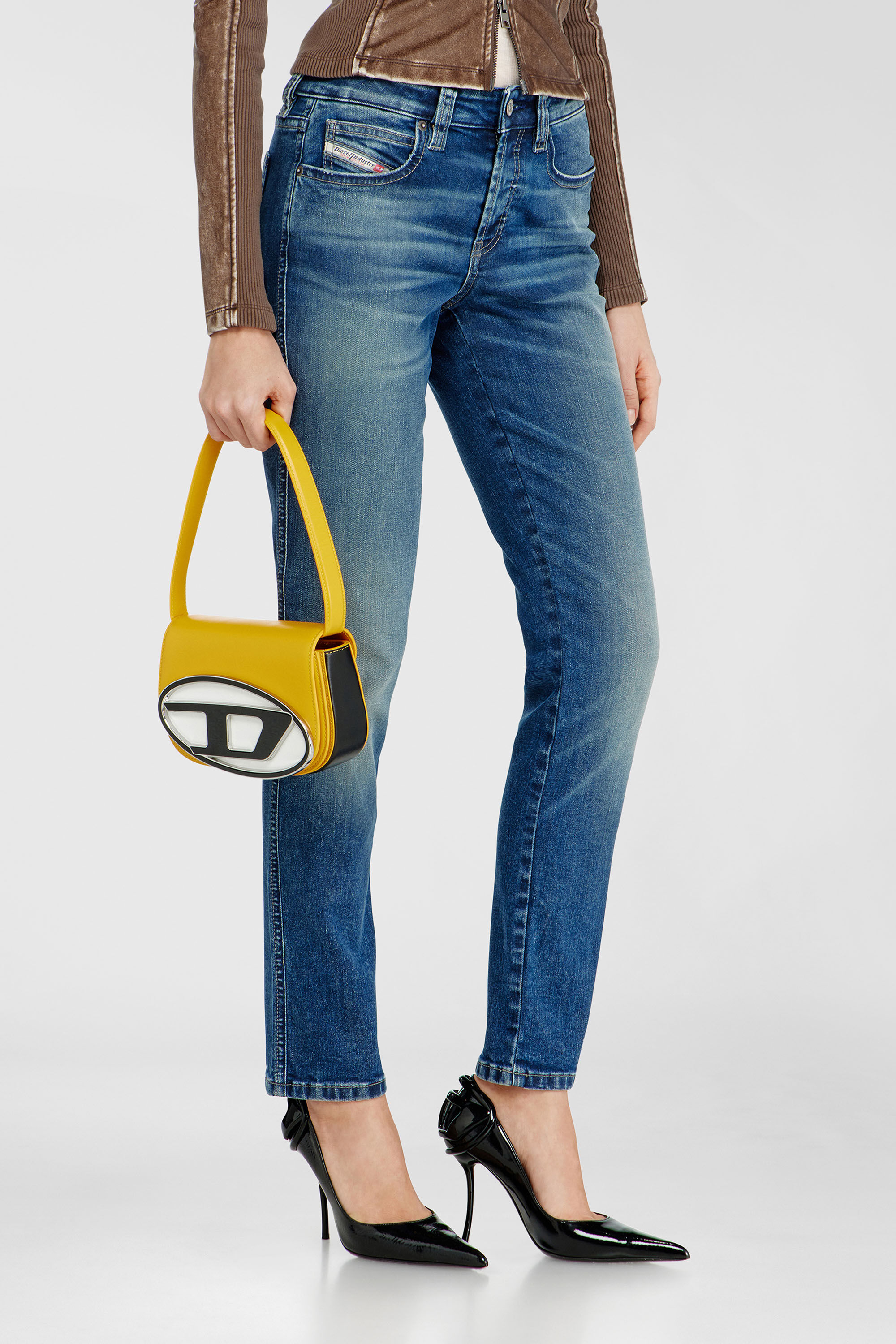 Diesel - Woman's Slim Jeans 1992 D-Jiann 0DBEE, Medium blue - 7