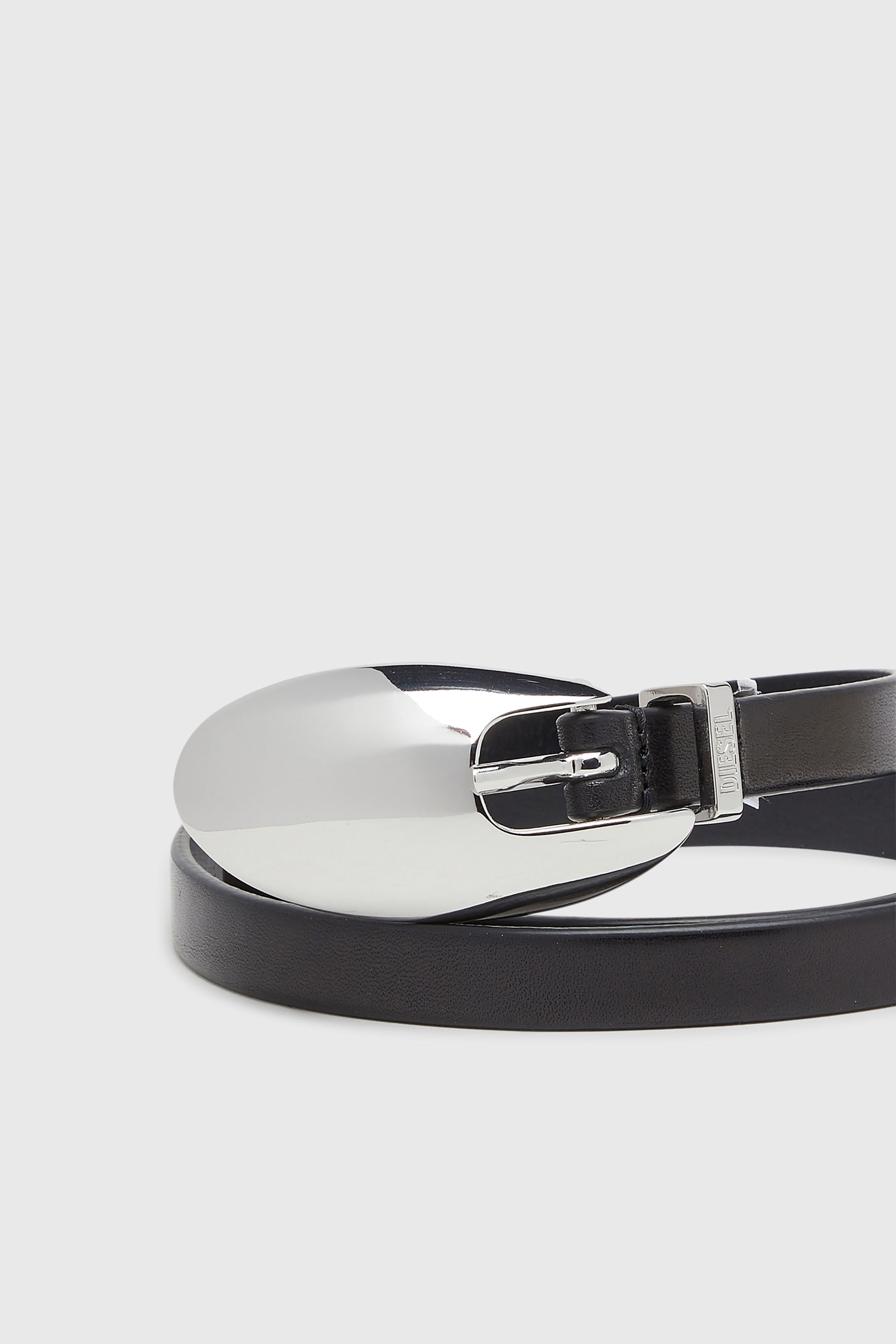 Diesel - B-ROP 15, Woman's 1.5cm slim leather belt with sculptural buckle in Black - 3