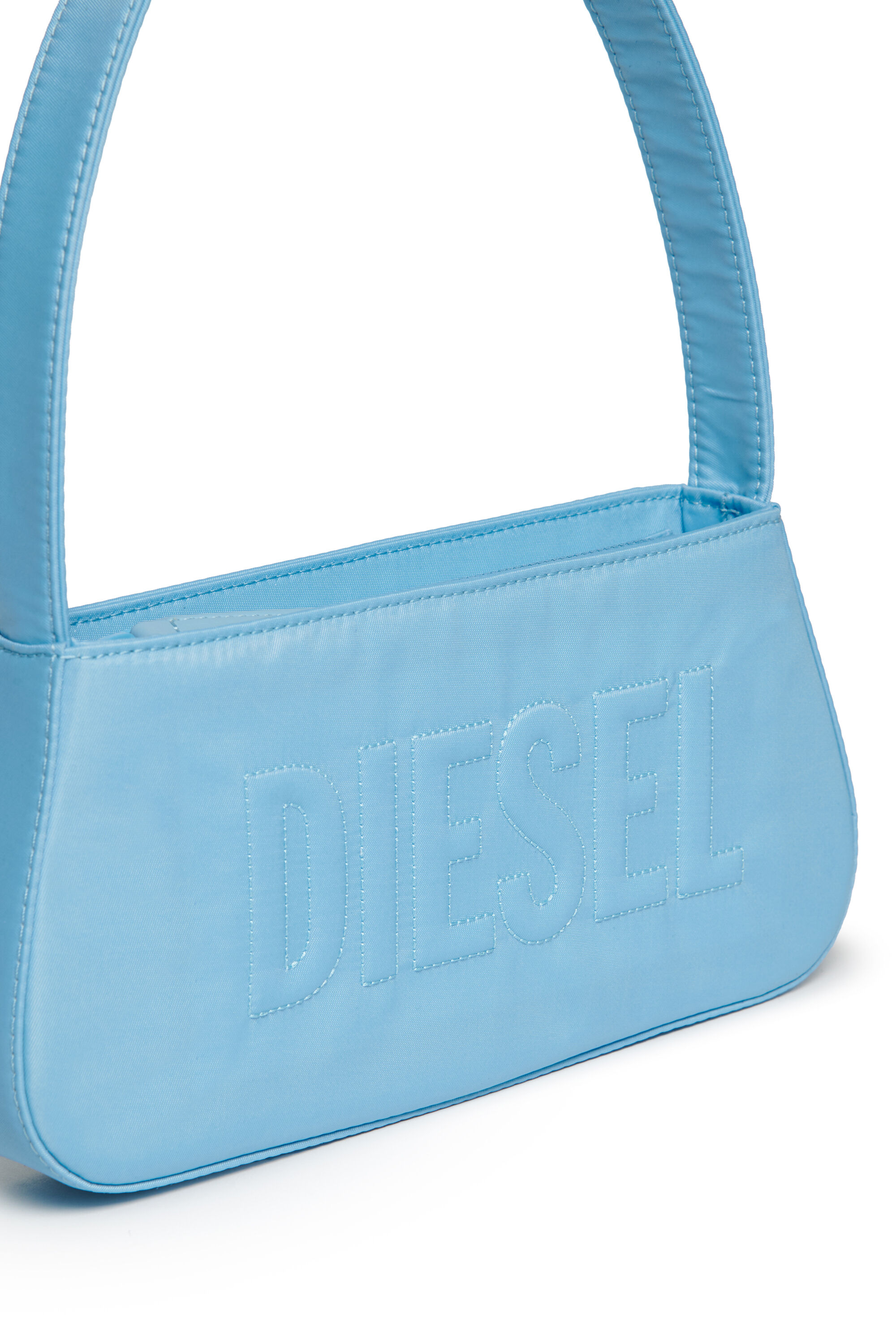 WDELIA, Blue