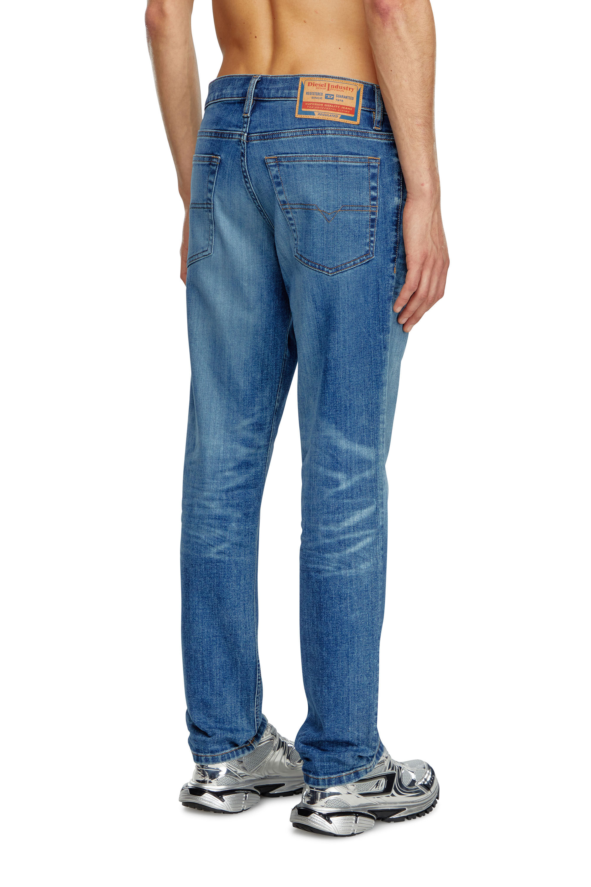 Diesel - Man Tapered Jeans 2023 D-Finitive 0GRDP, Medium blue - Image 4