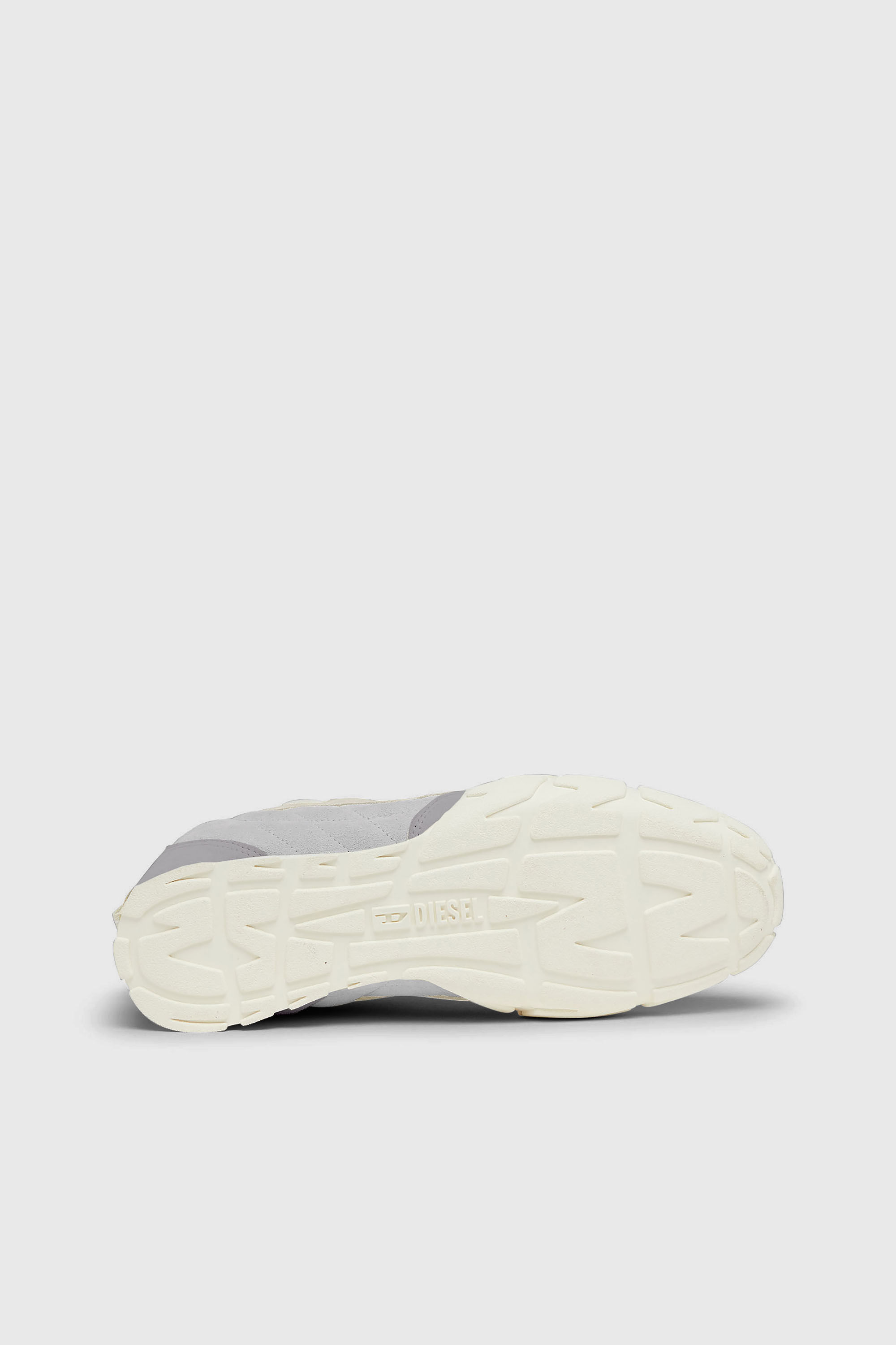 Diesel - S-PAGODHA LOW, Man's S-Pagodha-Quilted suede sneakers in Grey/White - 5