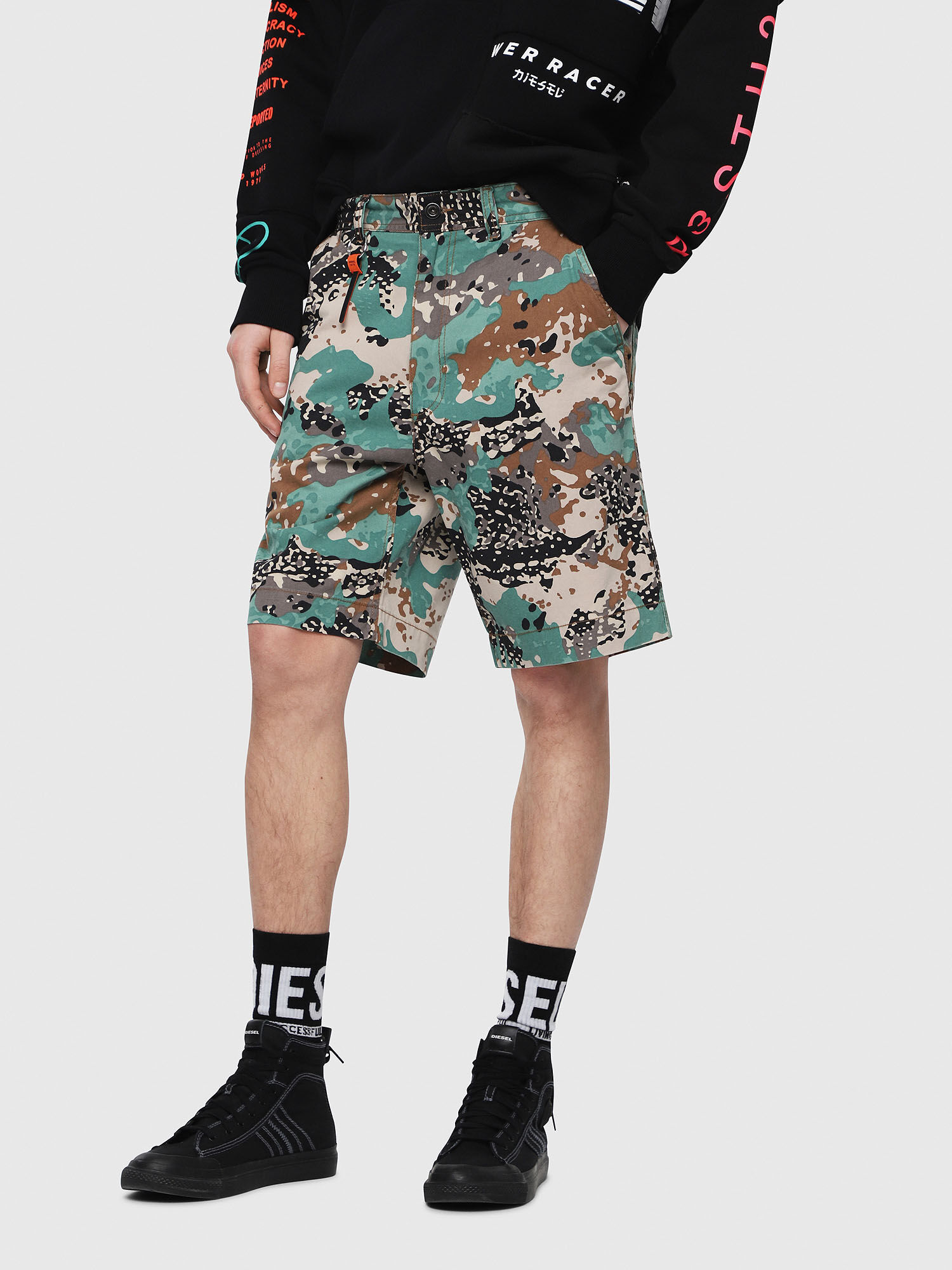 diesel cargo shorts
