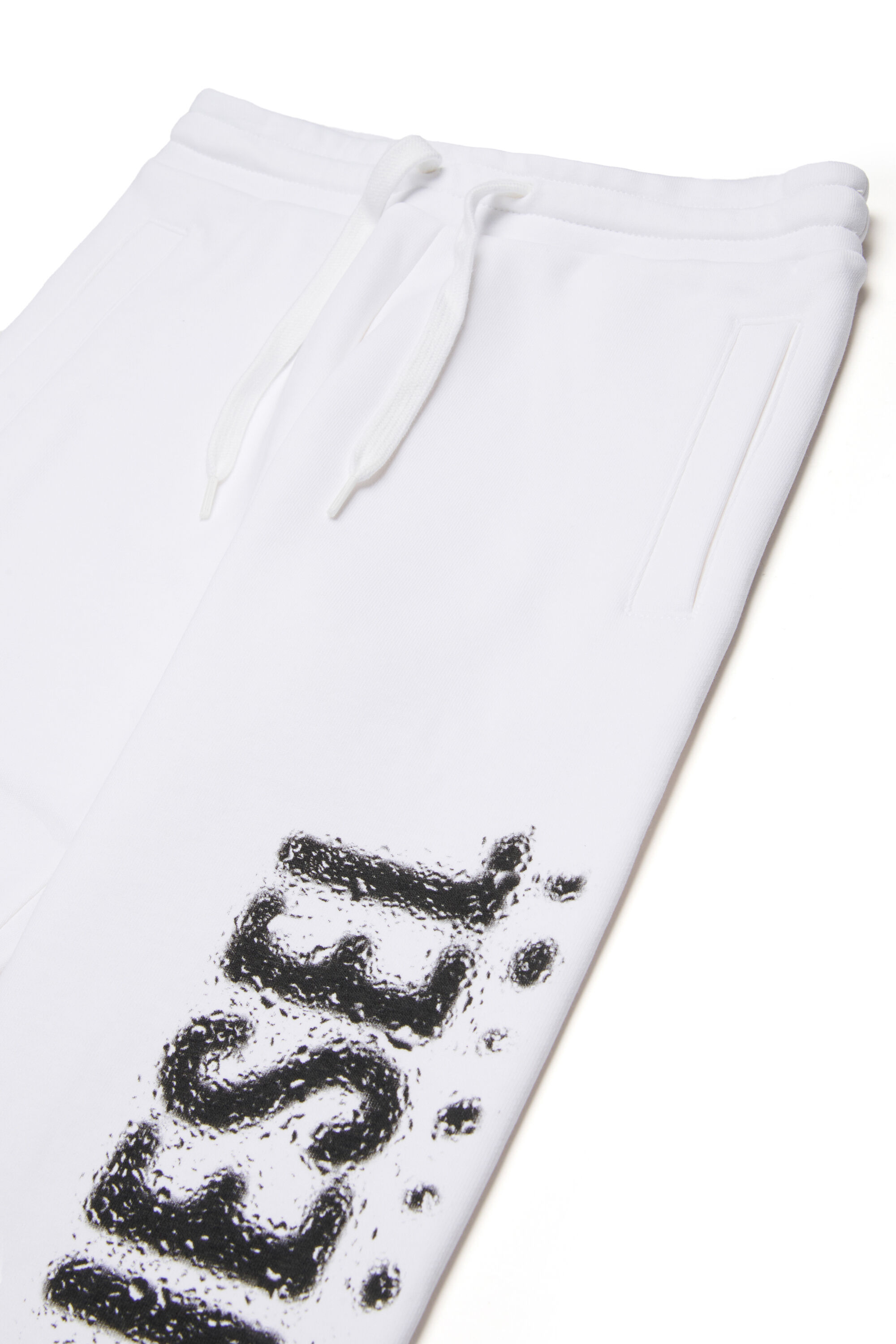 PANTLI, White