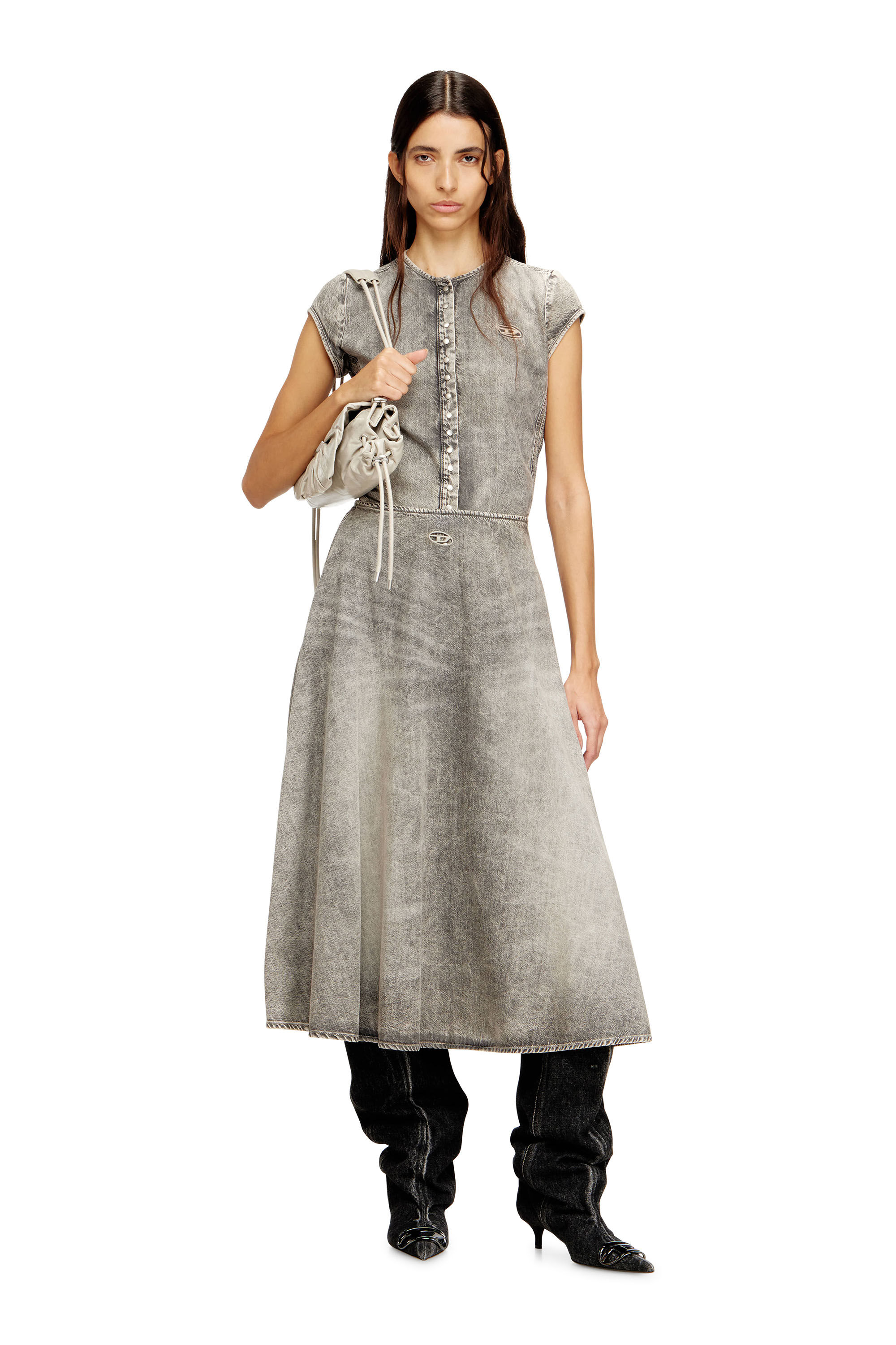 Diesel - SCRUNCH-D SHOULDER S, Woman's Scrunch-D S-Shoulder bag in scrunched leather in White - 7