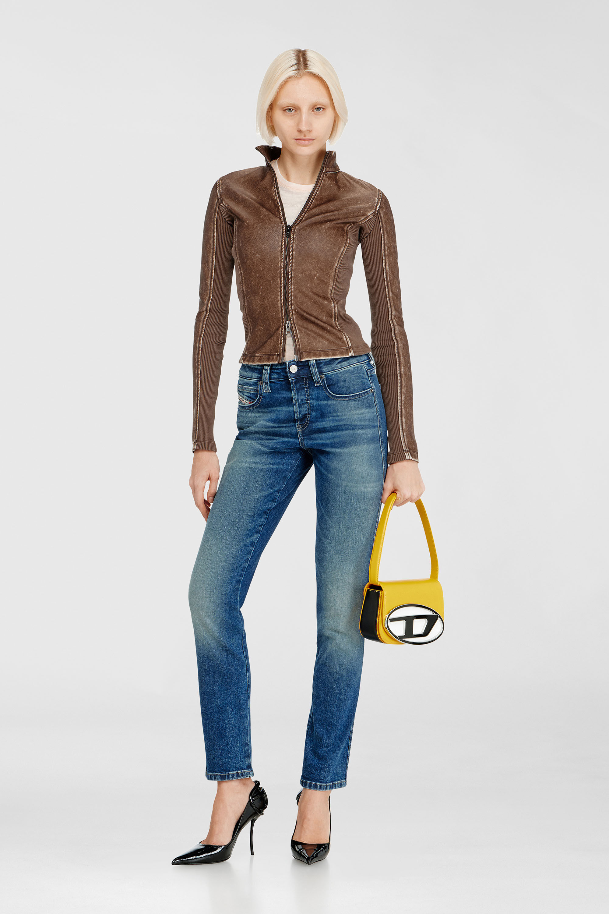 Diesel - Woman's Slim Jeans 1992 D-Jiann 0DBEE, Medium blue - 2