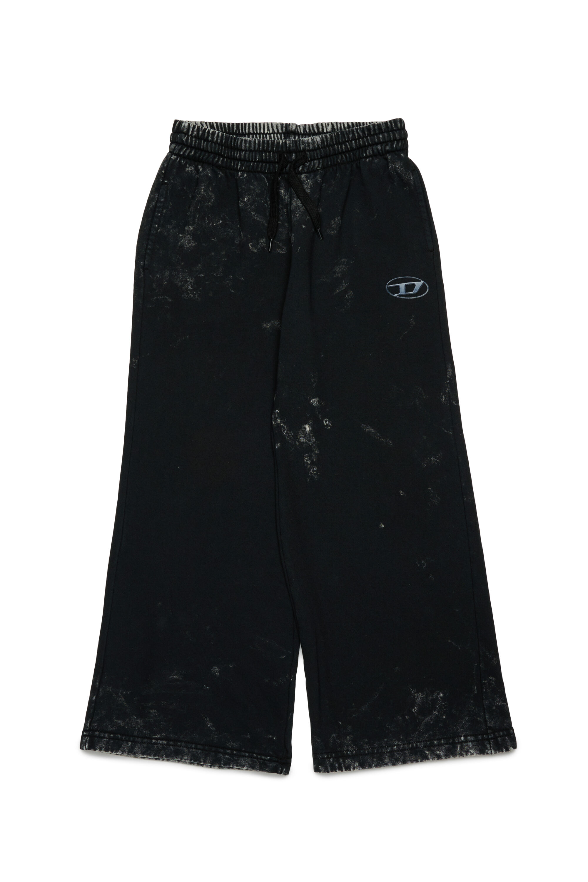 PAKTA, Black