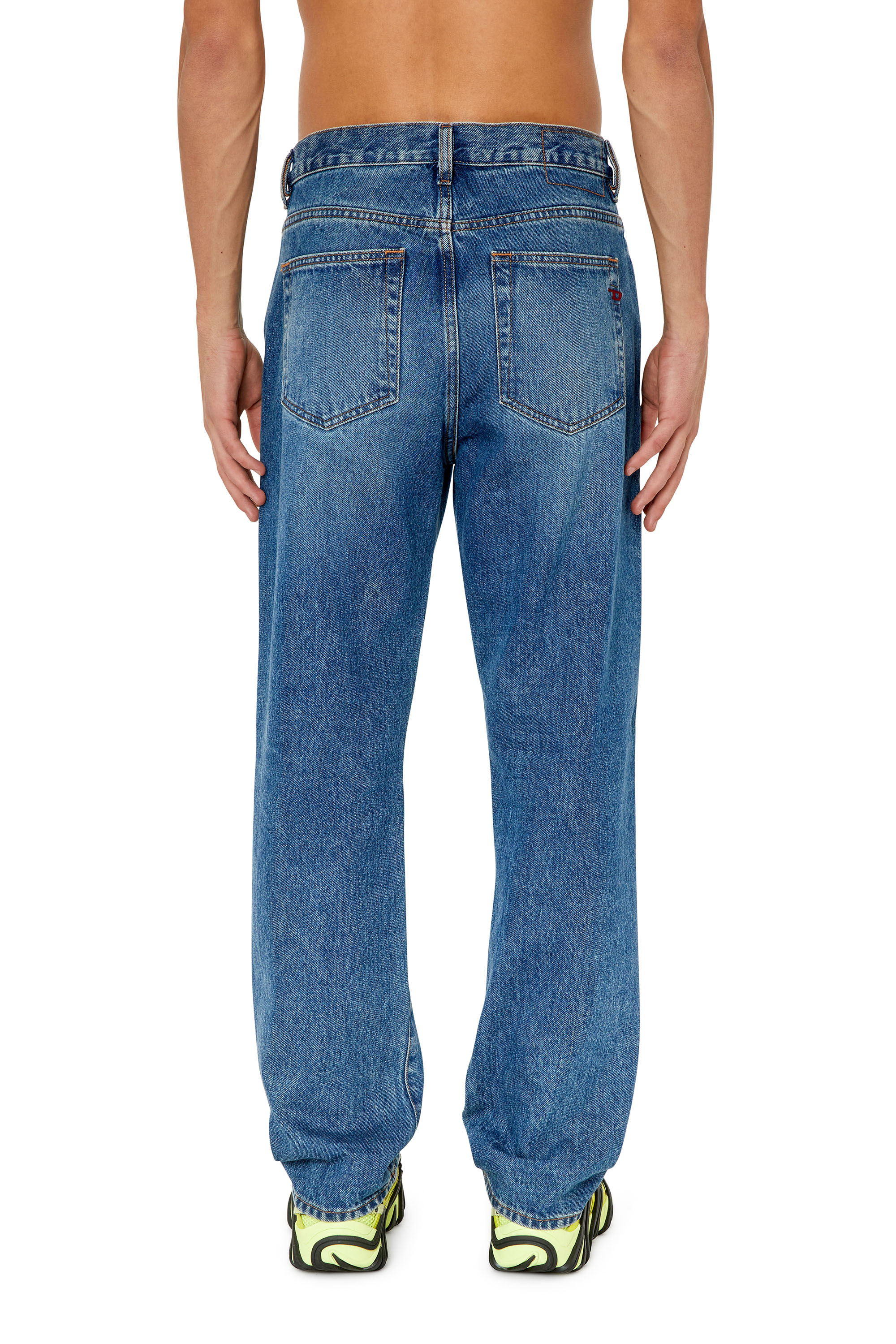 Diesel - 2020 D-Viker 0GYCT Straight Jeans, Medium blue - Image 2