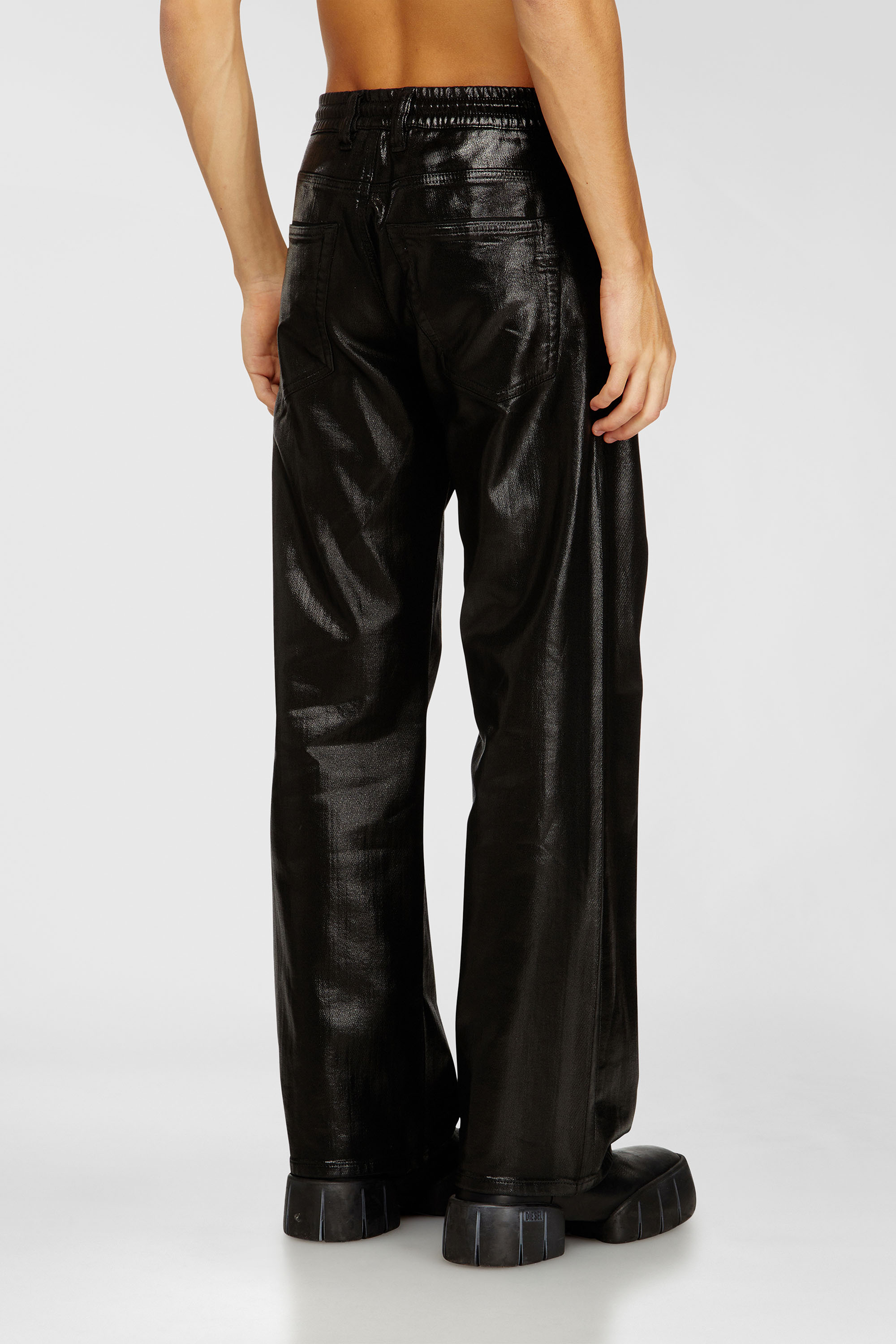 Diesel - Man's Relaxed 2080 D-Reel Joggjeans&reg; 068VD, Black/Dark grey - 3