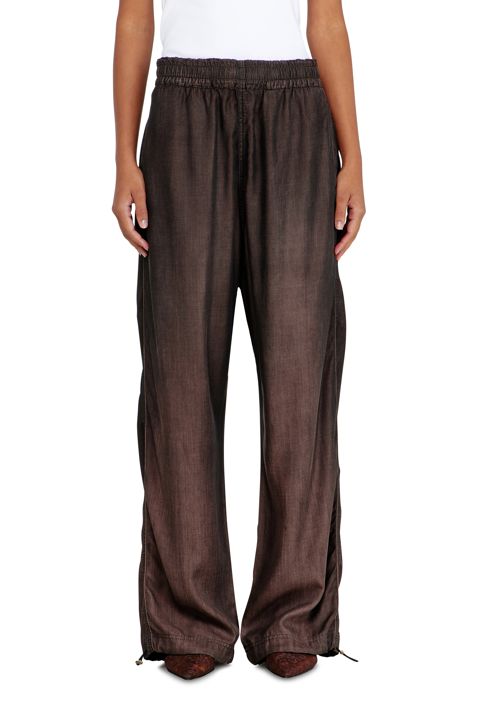 Diesel - Unisex's Relaxed Jeans D-Roder 068YF, Dark Brown - 2