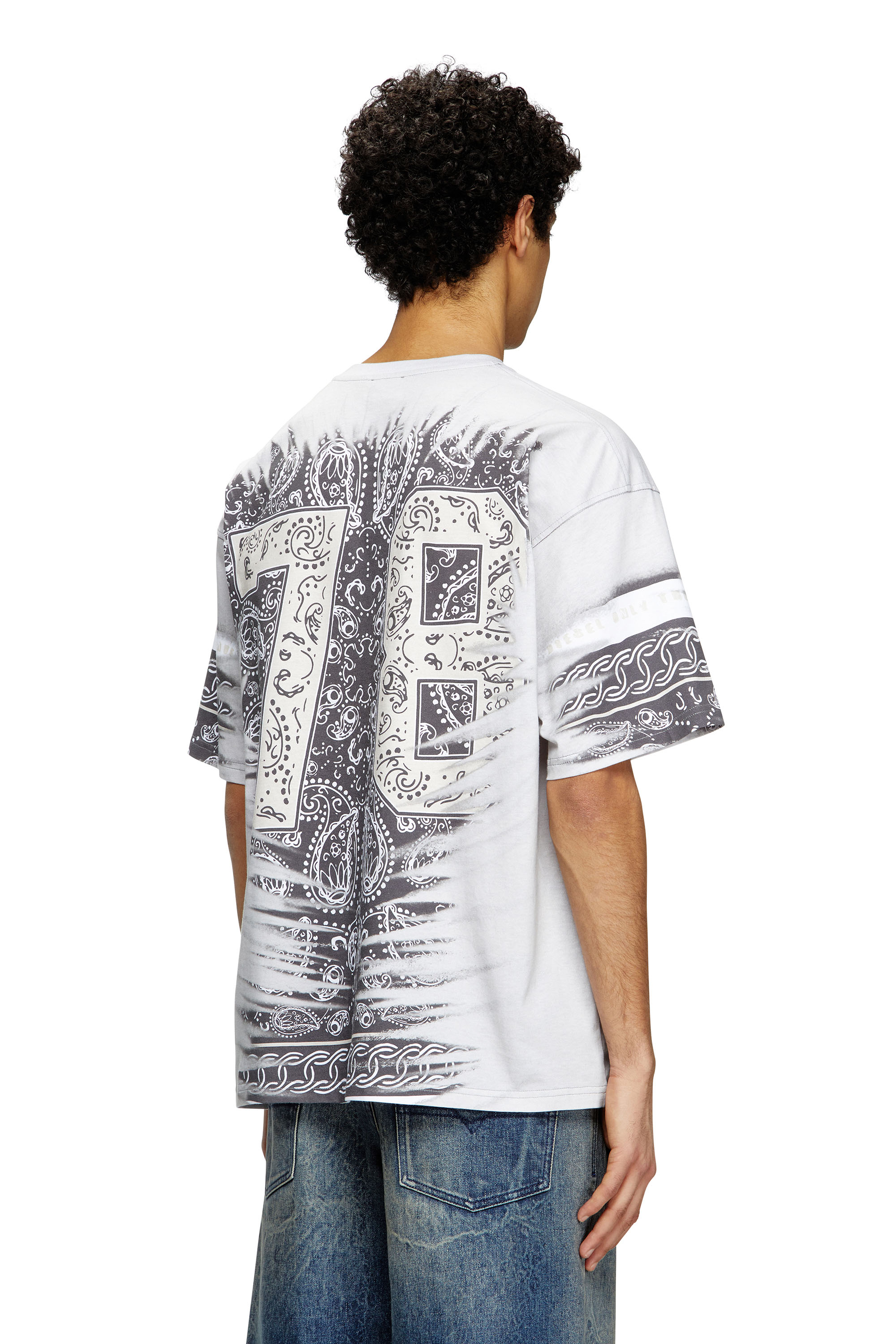 Diesel - T-BOXT-78-R1, Man's T-shirt with 78 bandana print in White - 4