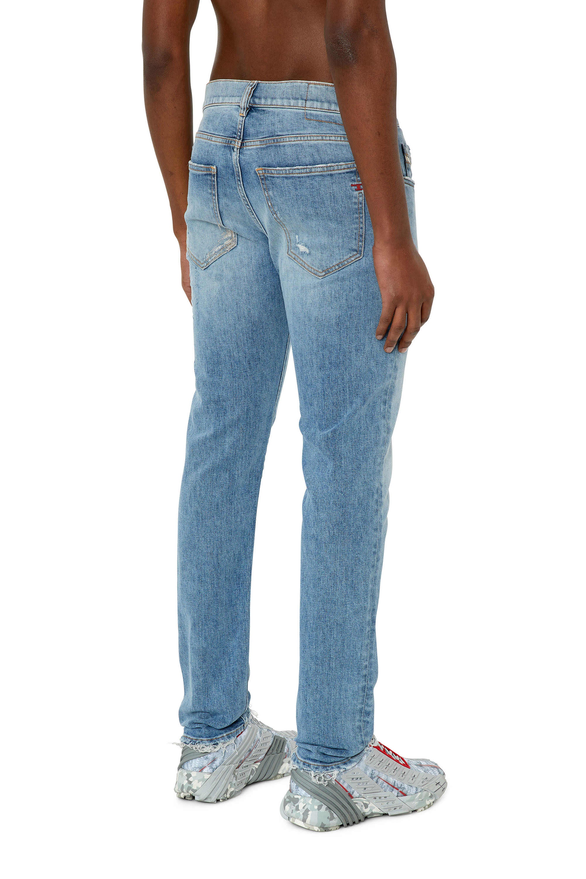 Diesel - 2019 D-Strukt 09E73 Slim Jeans, Light Blue - Image 2