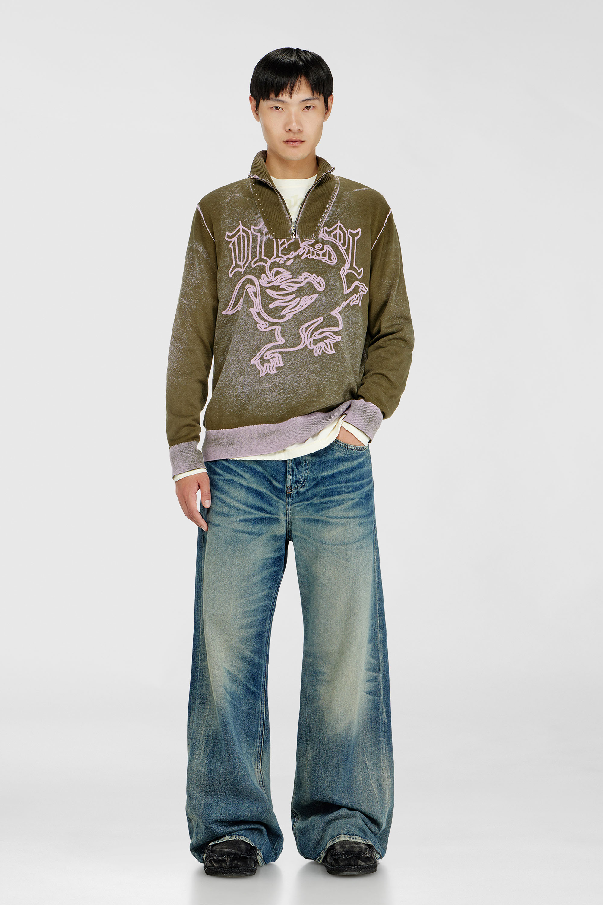 Diesel - K-LAUTARE, Man's Treated half-zip jumper with griffin motif in Military Green - 1