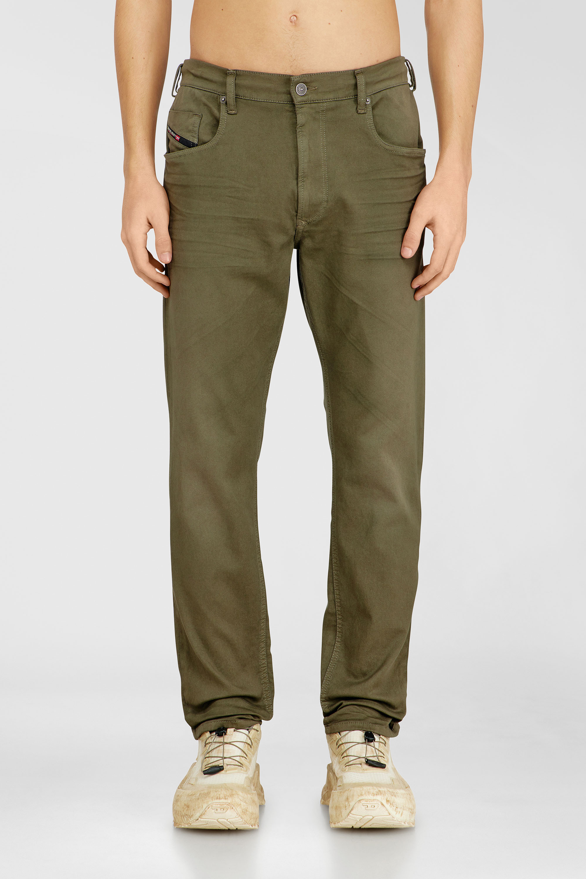 Diesel - Man's Regular 2032 D-Krooley-BW Joggjeans&reg; 0670M, Military Green - 2