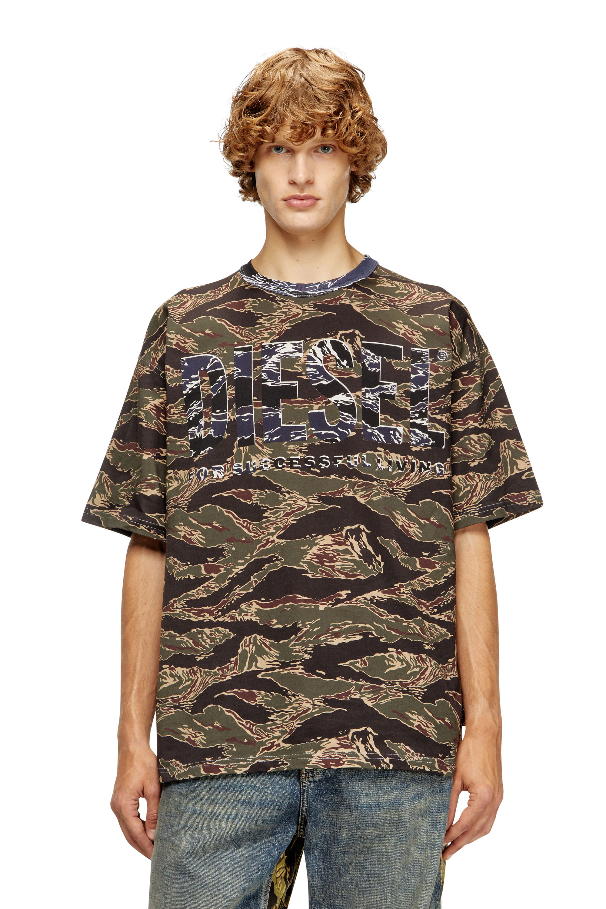 Diesel - T-BOXT-T22, Man's Camo T-shirt with camo logo in Military Green - 1