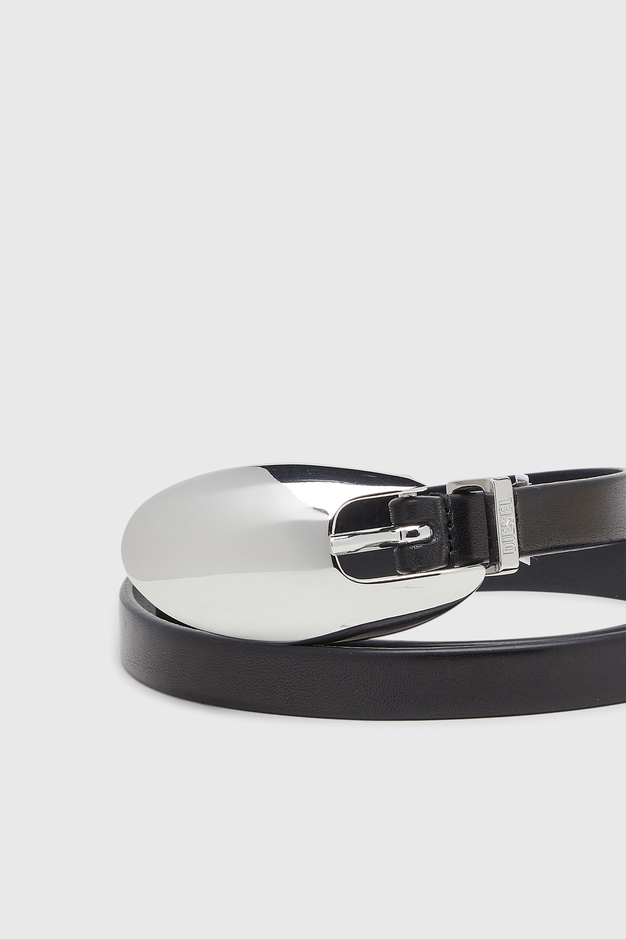 Diesel - B-ROP 15, Woman's 1.5cm slim leather belt with sculptural buckle in Black - 3