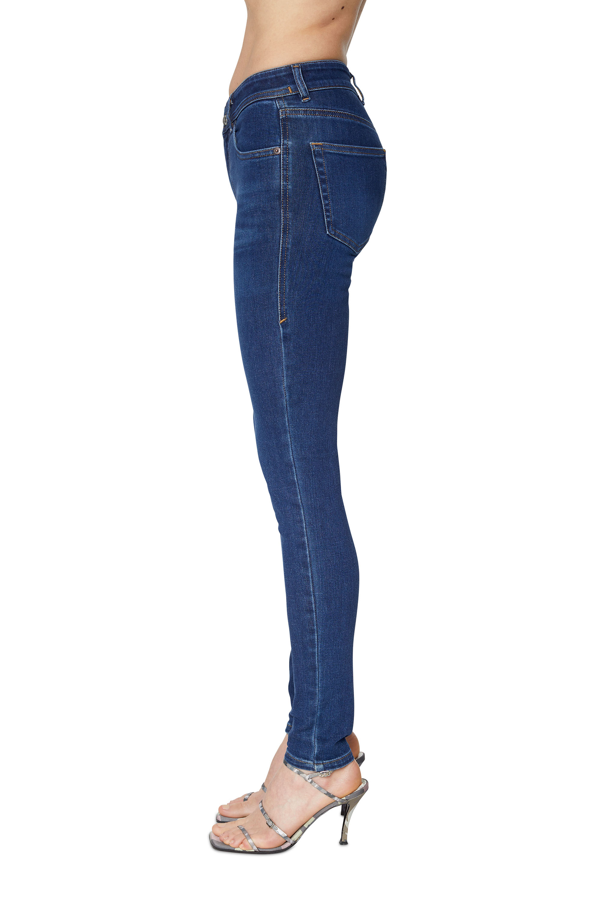 Women's Super Skinny Jeans: Dhary, D-Rosin, Slandy | Diesel®