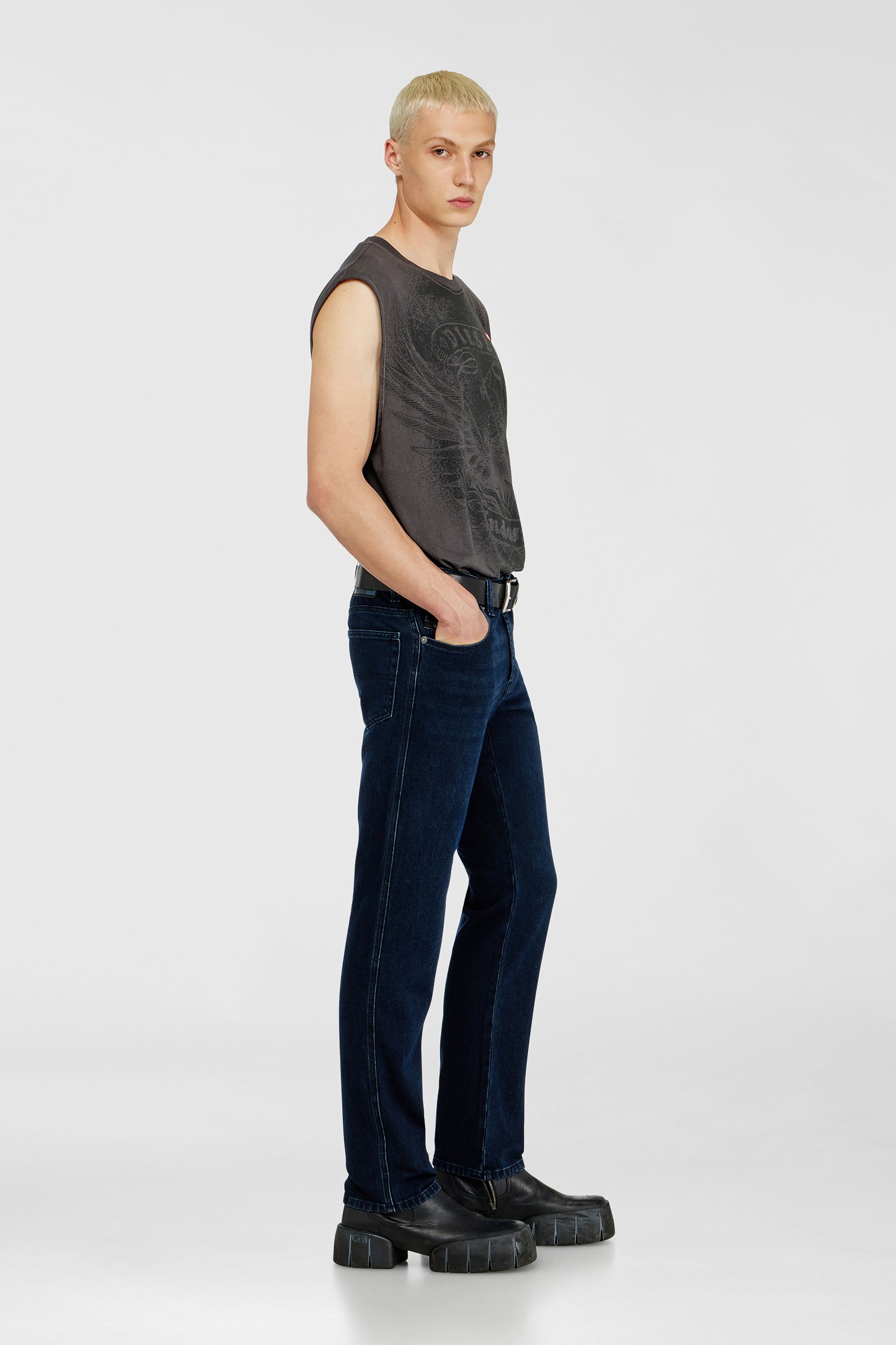Slim Jeans Regular Waist 1993 D-Vyl