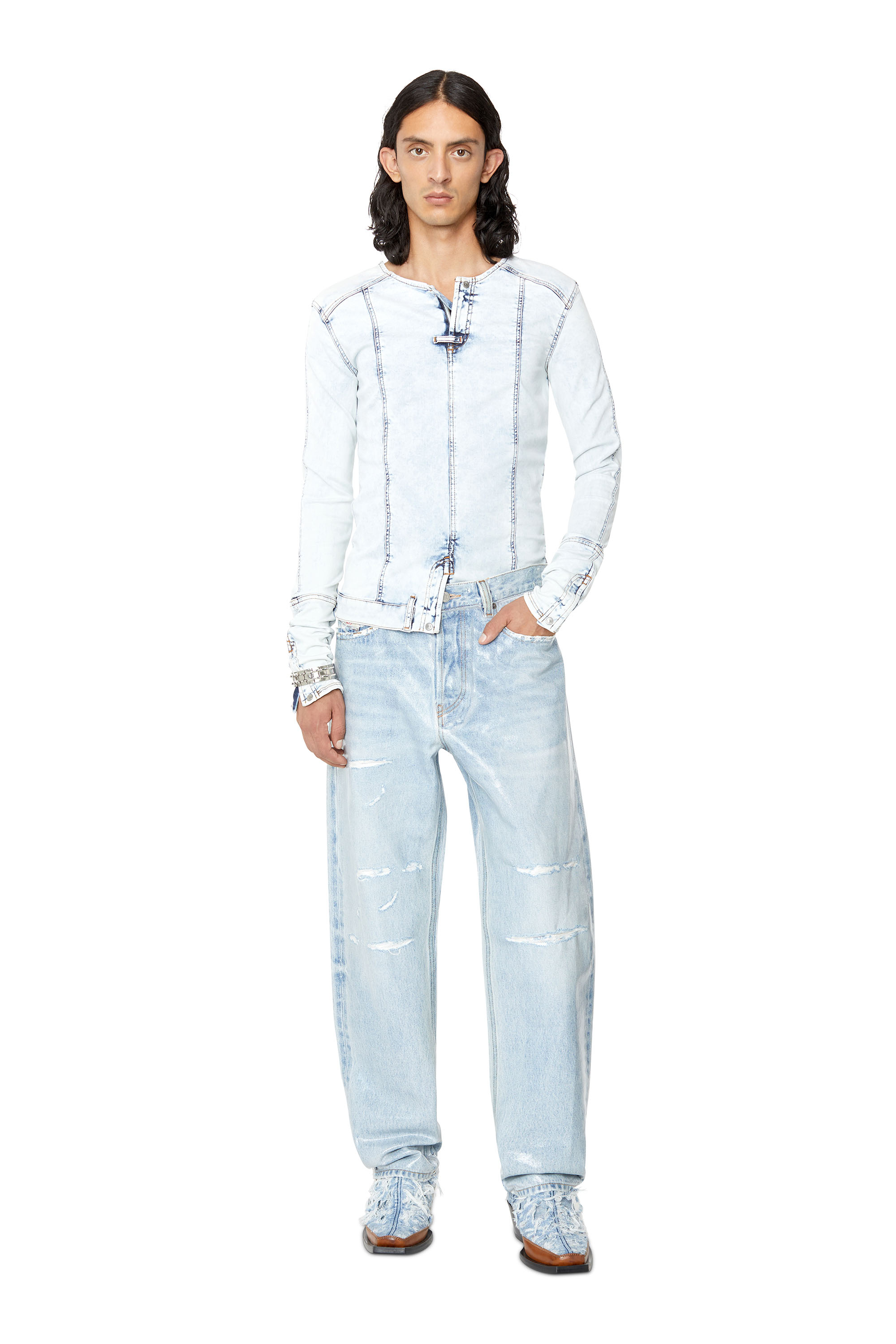 2010 007H8 Straight Jeans