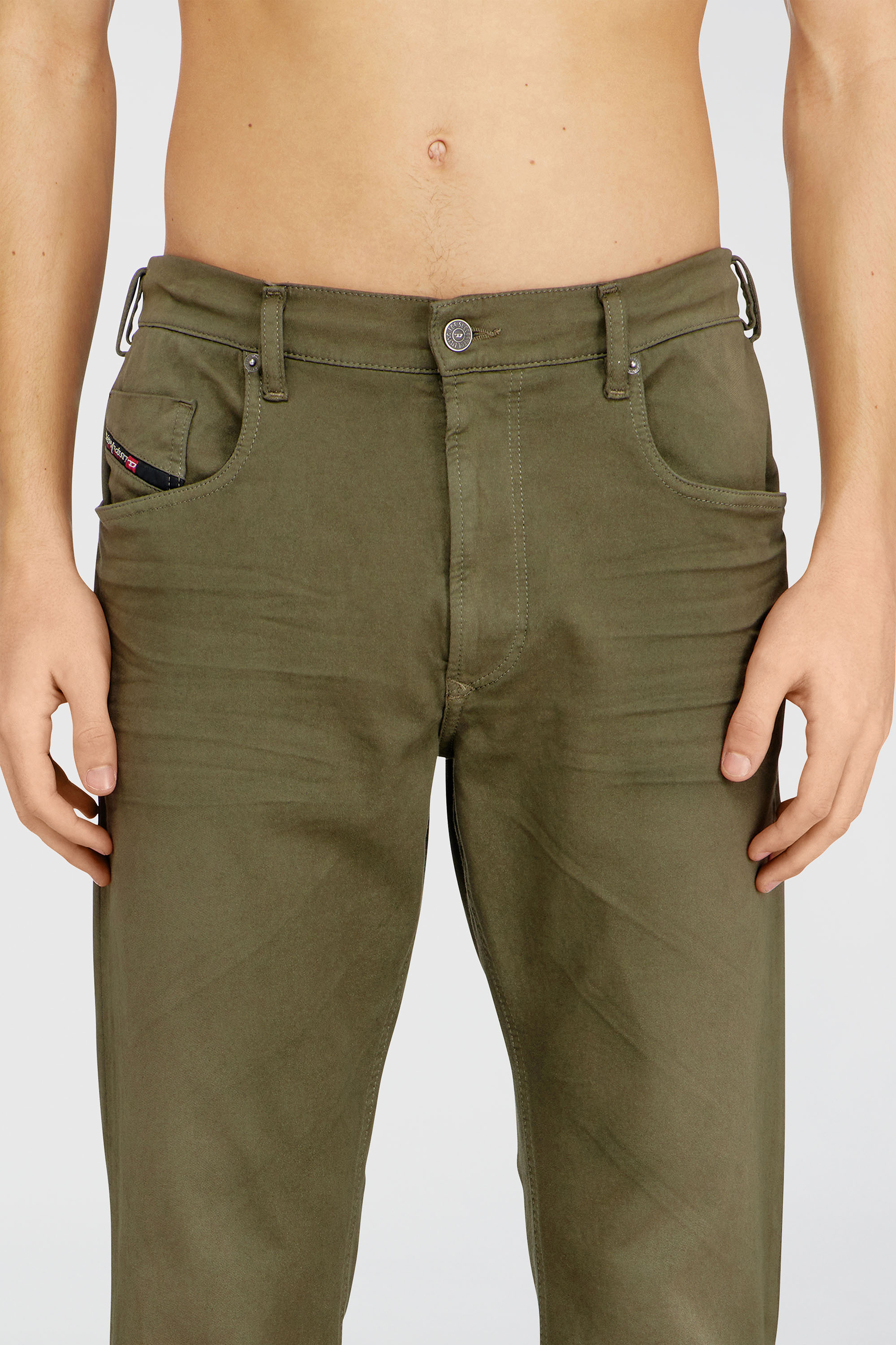 Diesel - Man's Regular 2032 D-Krooley-BW Joggjeans&reg; 0670M, Military Green - 5
