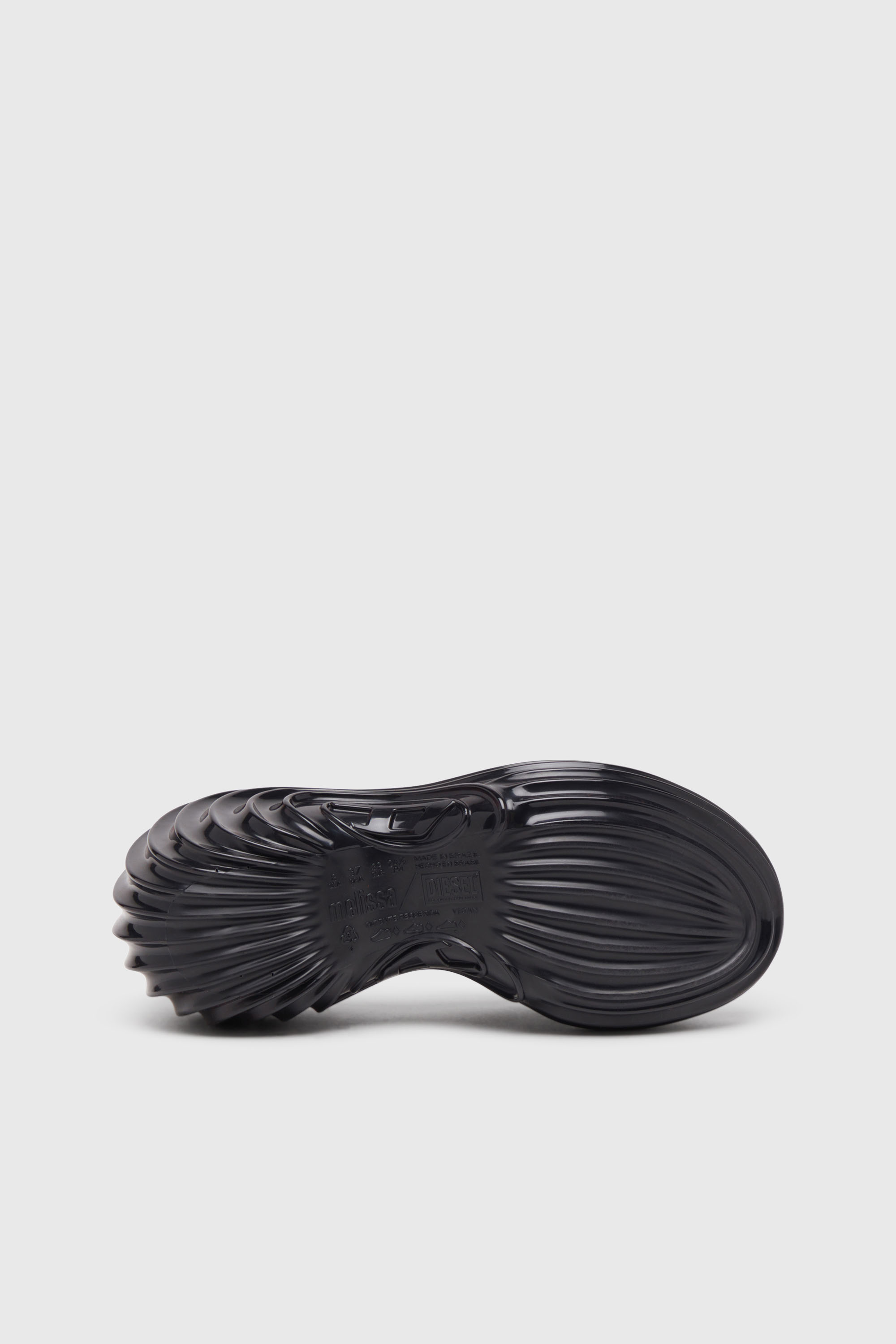 Diesel - MELISSA QUANTUM PLATFORM, Woman's Platform mule in Melflex&reg; in Black - 5