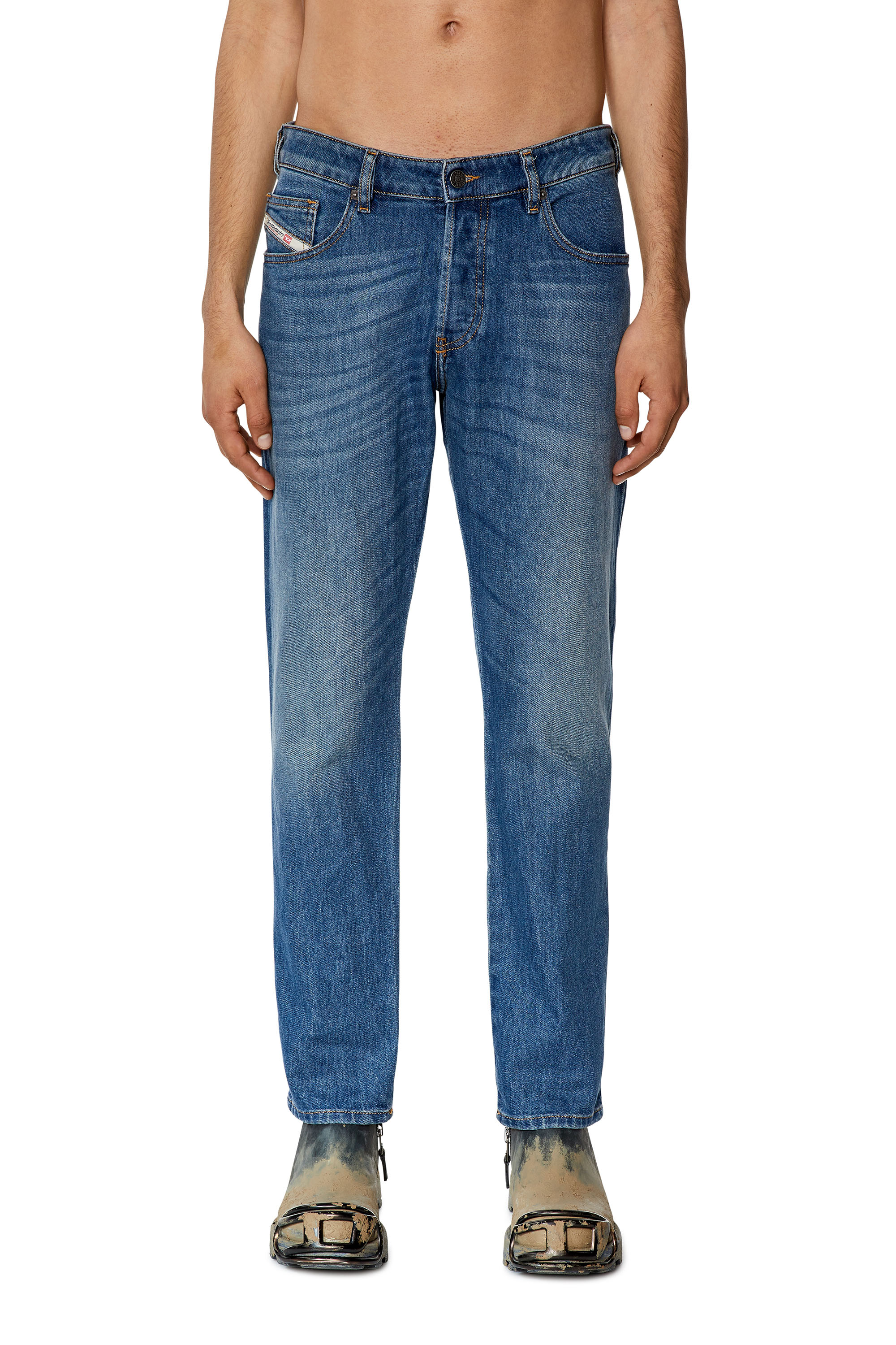 Diesel - Tapered Jeans D-Yennox 09G83, Medium blue - Image 2