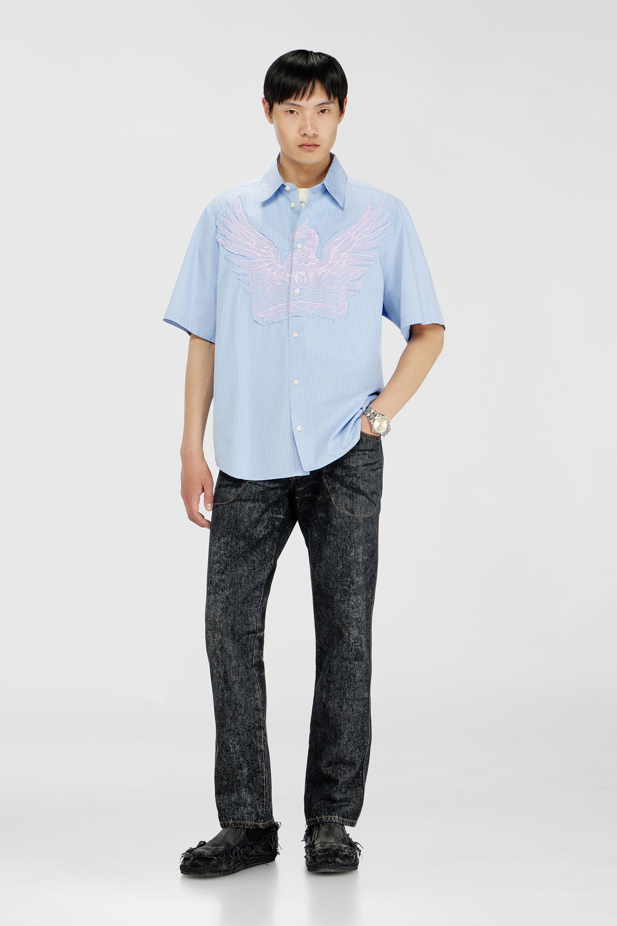 Striped poplin shirt with embroidered patch