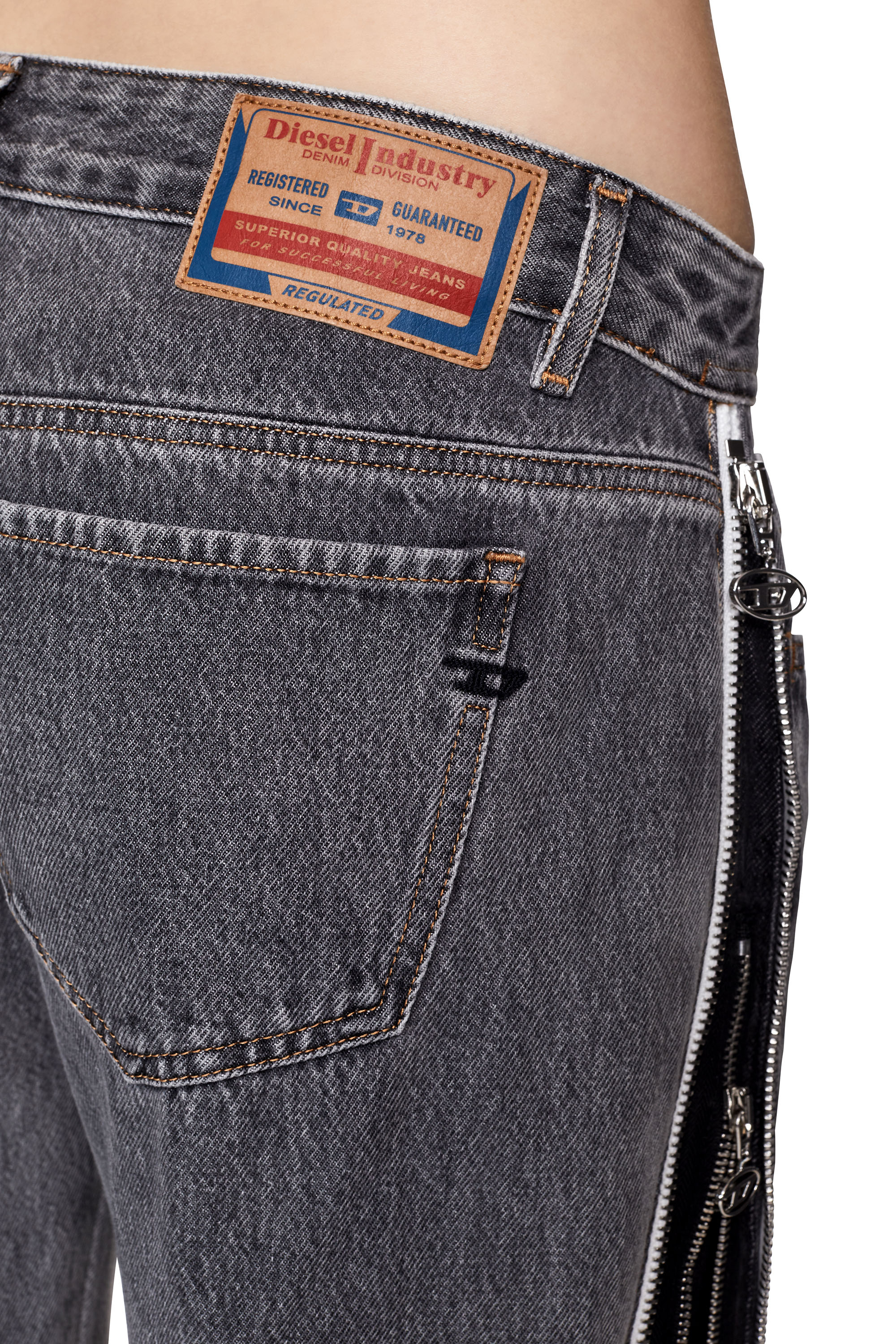 Diesel - 2002 09D18 Straight Jeans, Black/Dark grey - Image 3