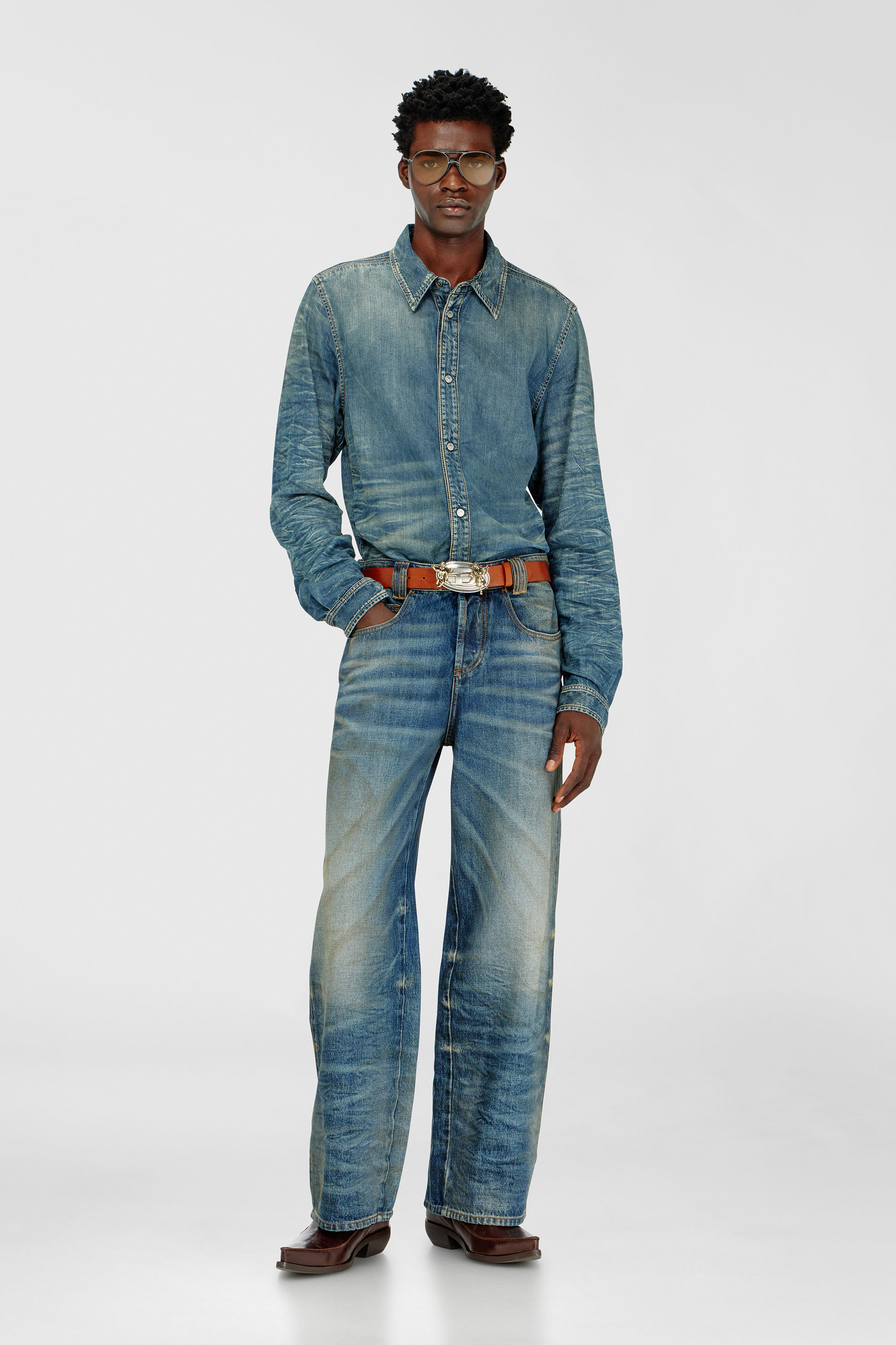 Shirt in dirty-effect creased denim